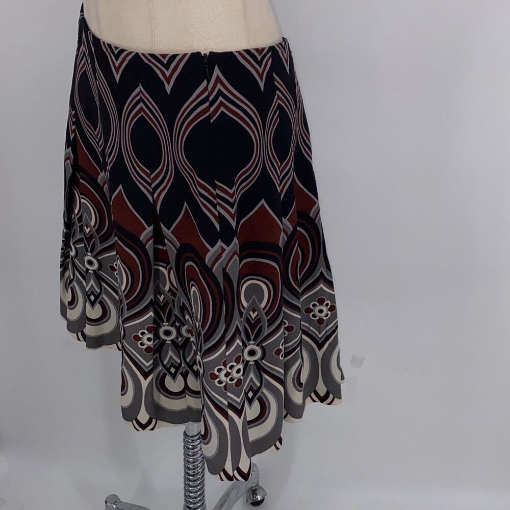 Tibi Silk Pleated Knee length Skirt Printed Black Cream Rust Size 4 - Picture 3 of 10